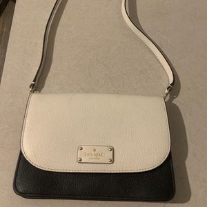 Kate spade crossbody black/white